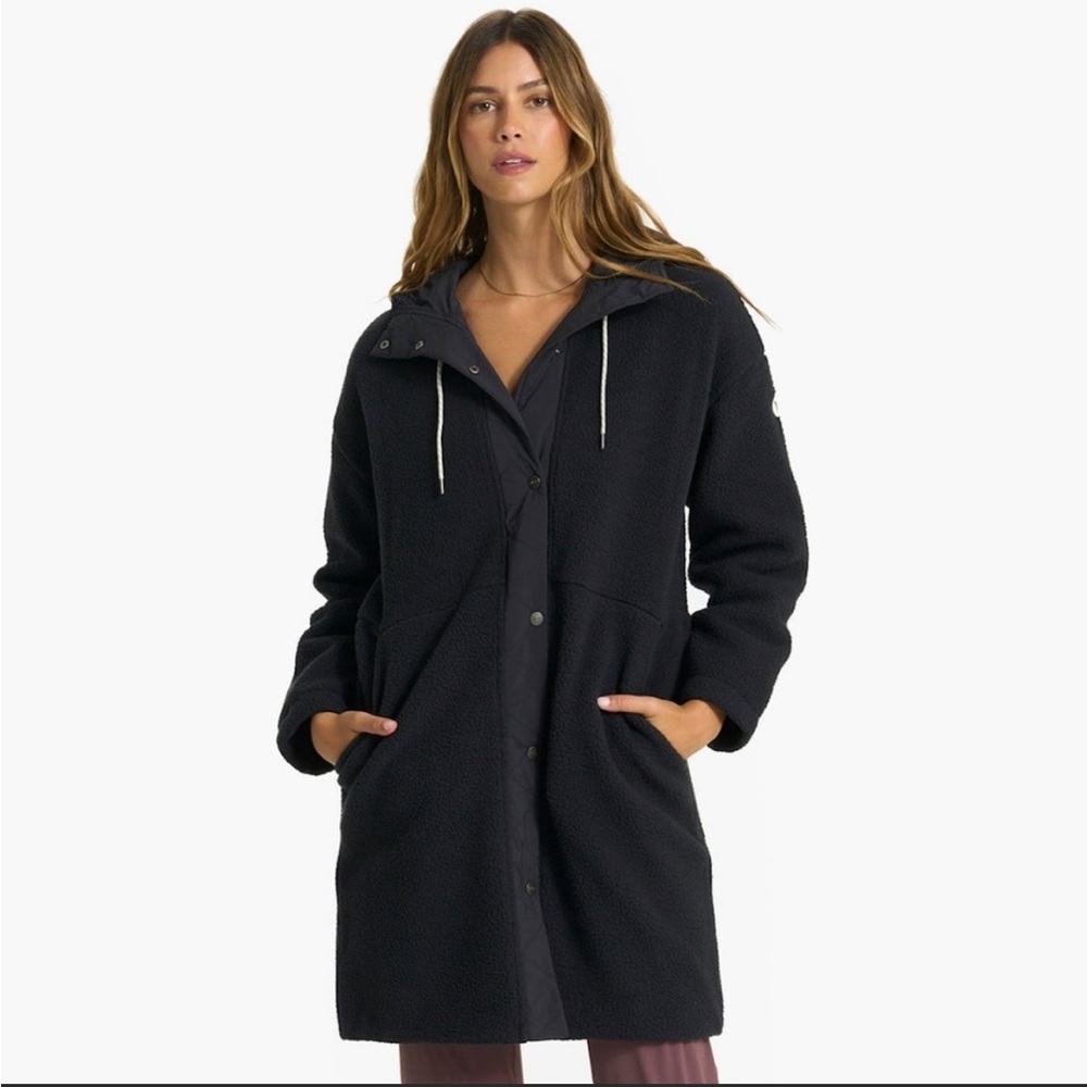 NWT Vuori Sherpa Hooded Trench